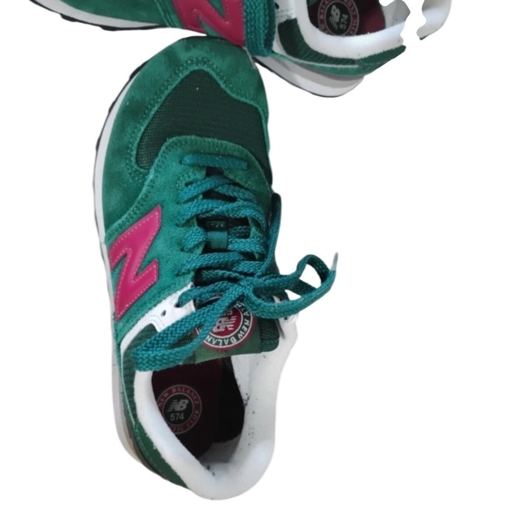 New Balance 574 Green Pink Suede Mesh Sneakers WL574HF2 Womens 7.5 - Picture 5 of 5